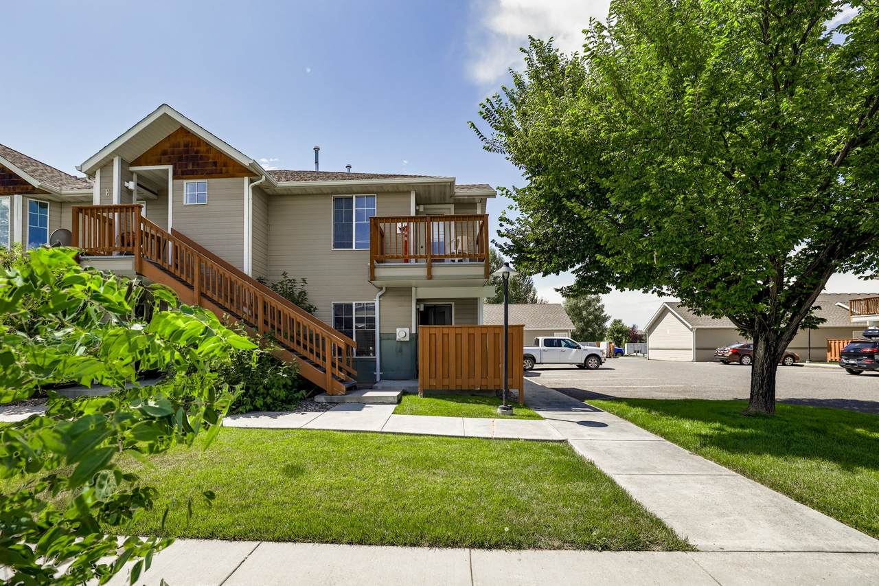 763 Forestglen Drive - Photo 1