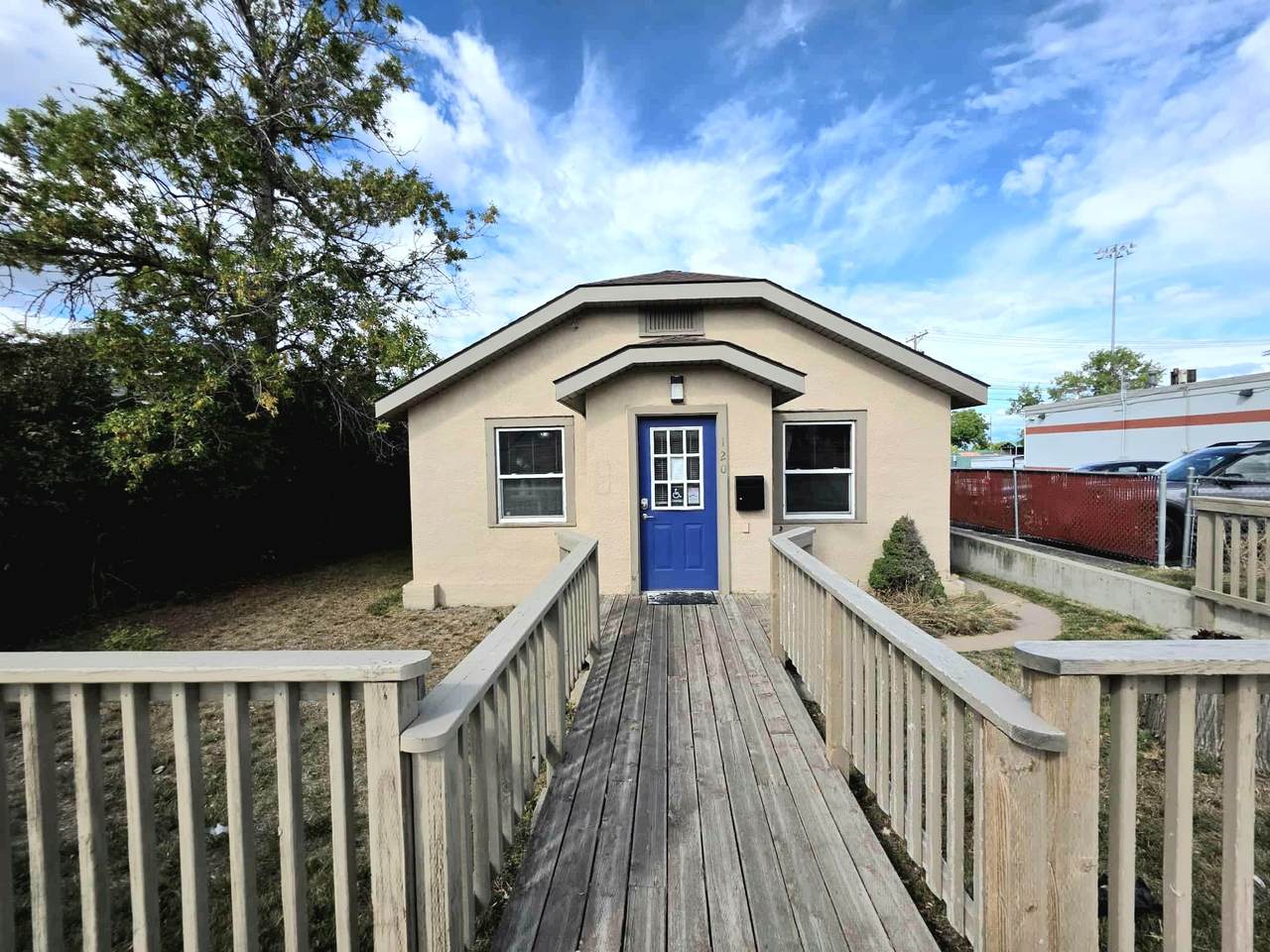 120 Lyndale Avenue - Photo 1