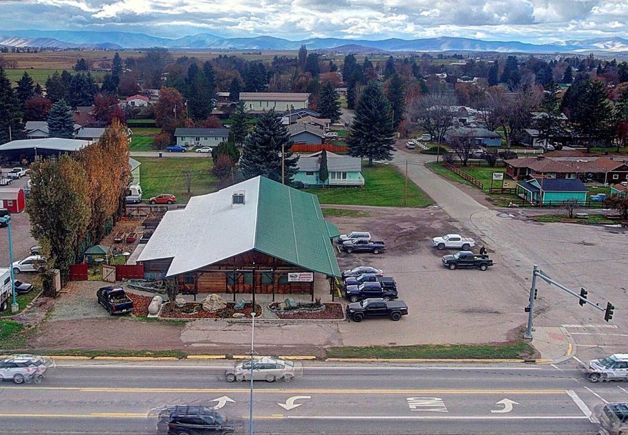 1 Eisenhower Street - Photo 1