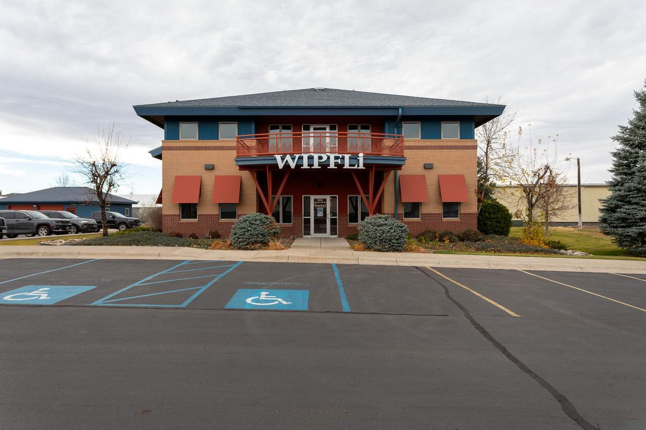 614 Park Drive - Photo 1