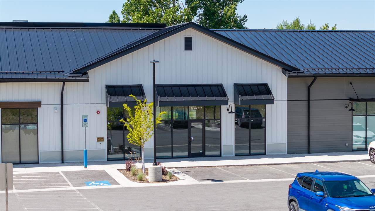 6995 Linda Vista Boulevard - Photo 1