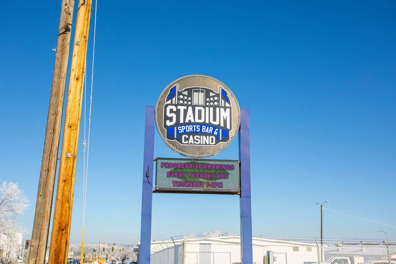 1121 5th Street - Photo 1