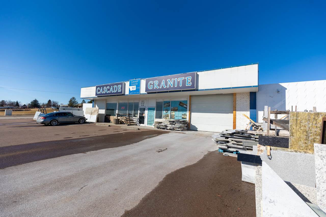 1001 9th Street - Photo 1