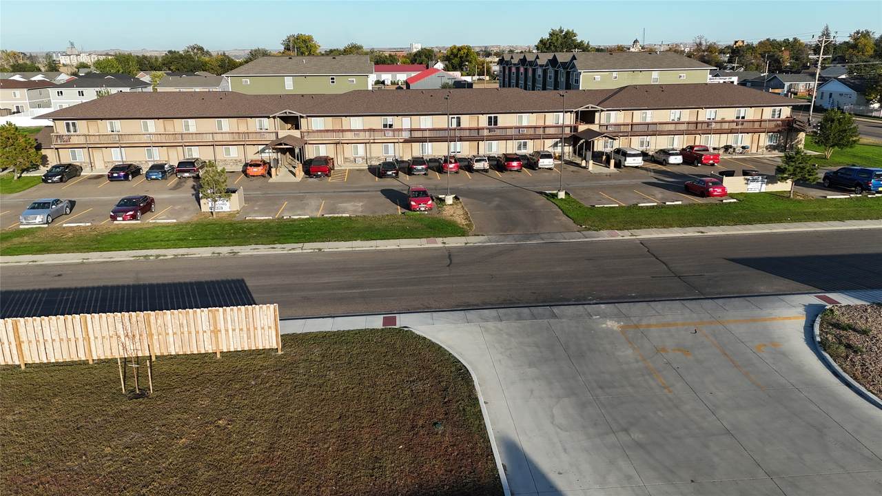 201 9th Avenue - Photo 1