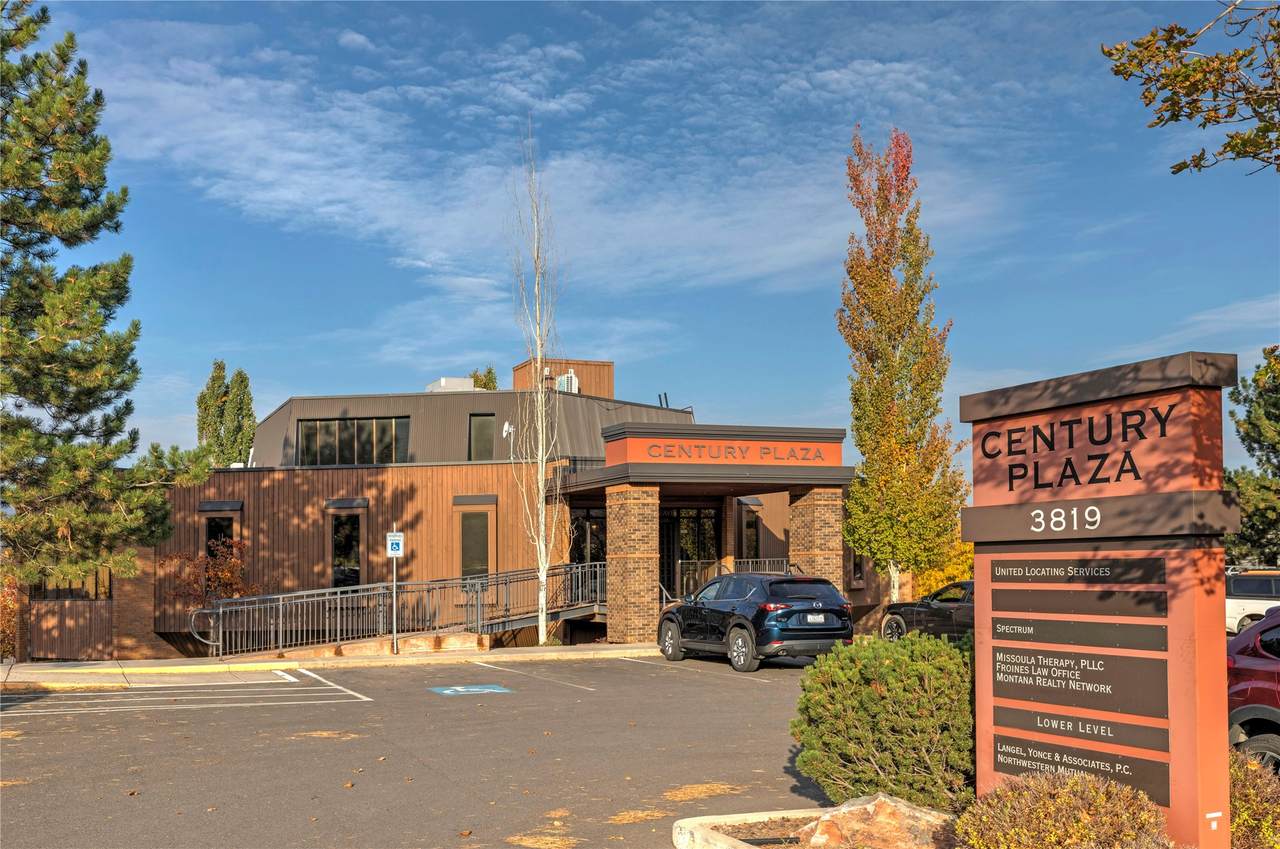 3819 Stephens Avenue - Photo 1