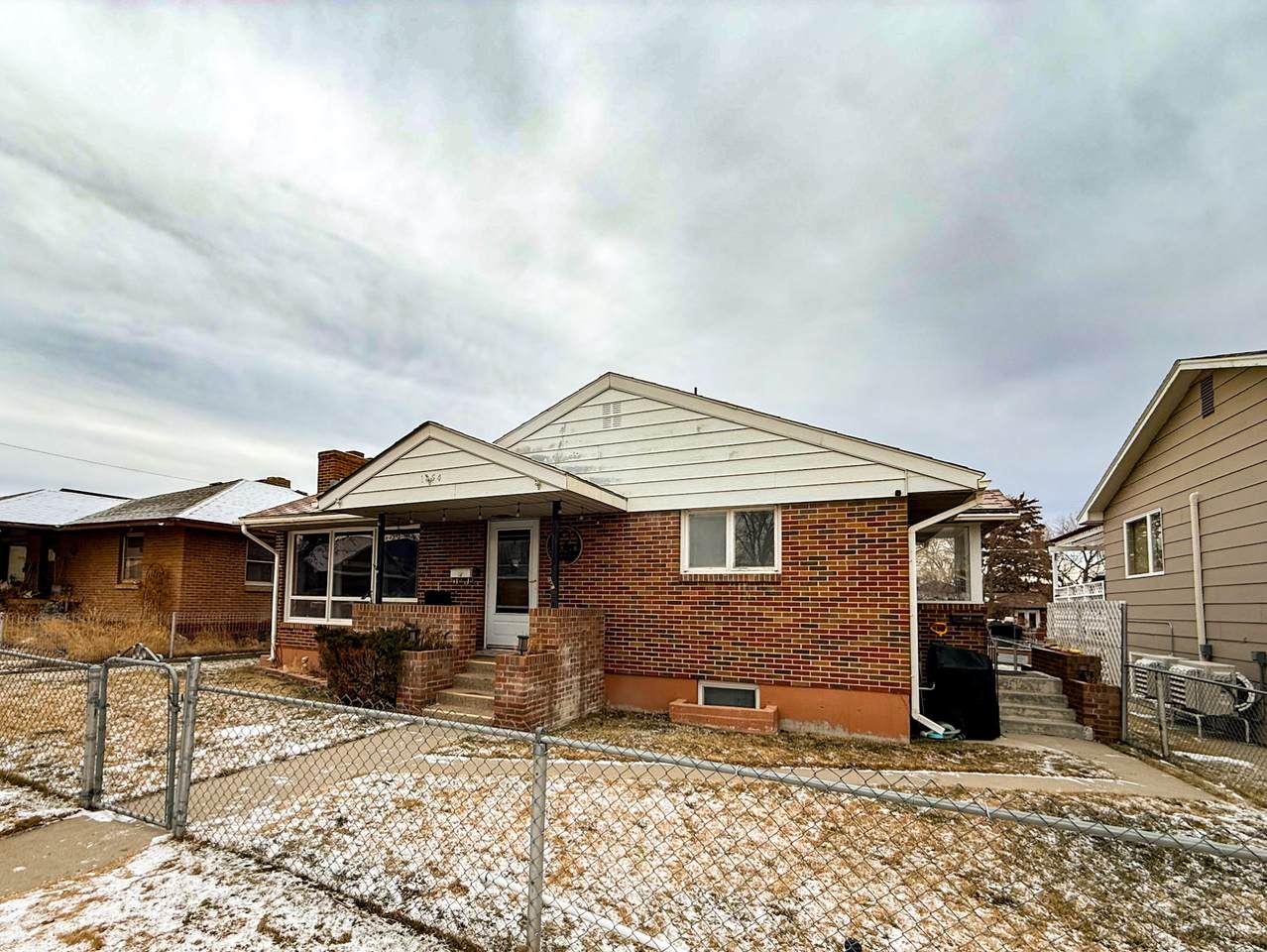 1054 Ewing Street - Photo 1