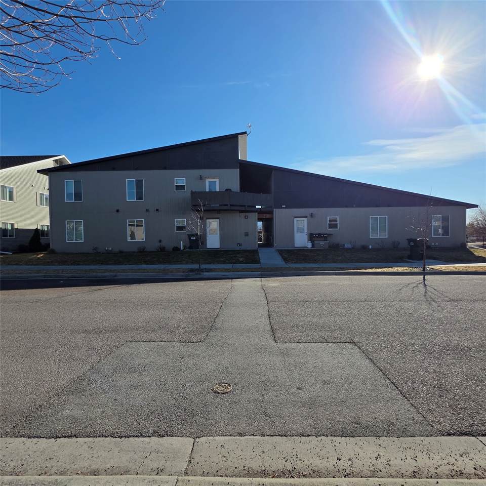 10 Diane Road - Photo 1