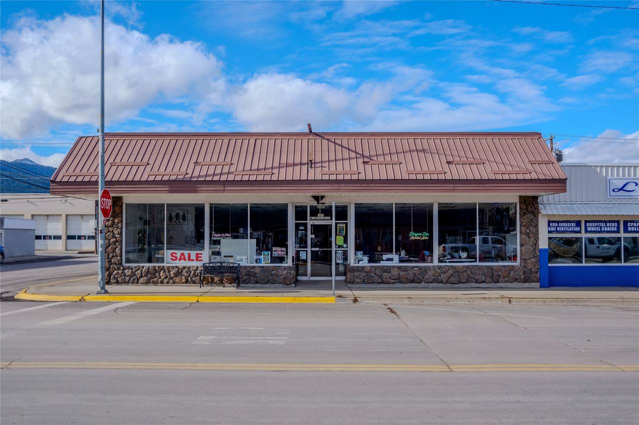 320 Mineral Avenue - Photo 1
