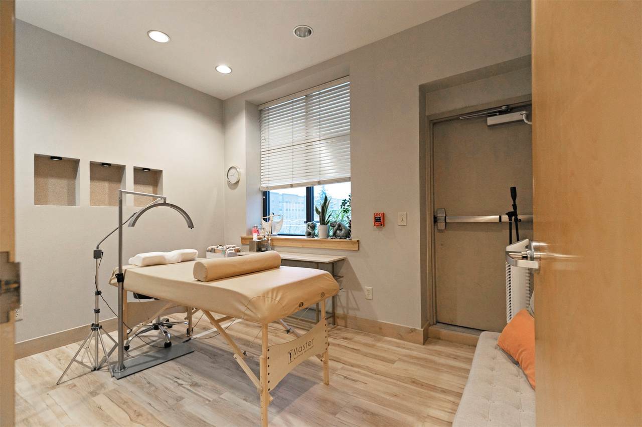 207 Main Street - Photo 1