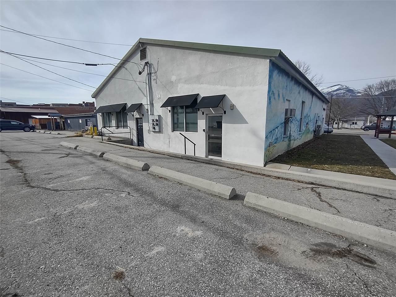 102 Main Street - Photo 1