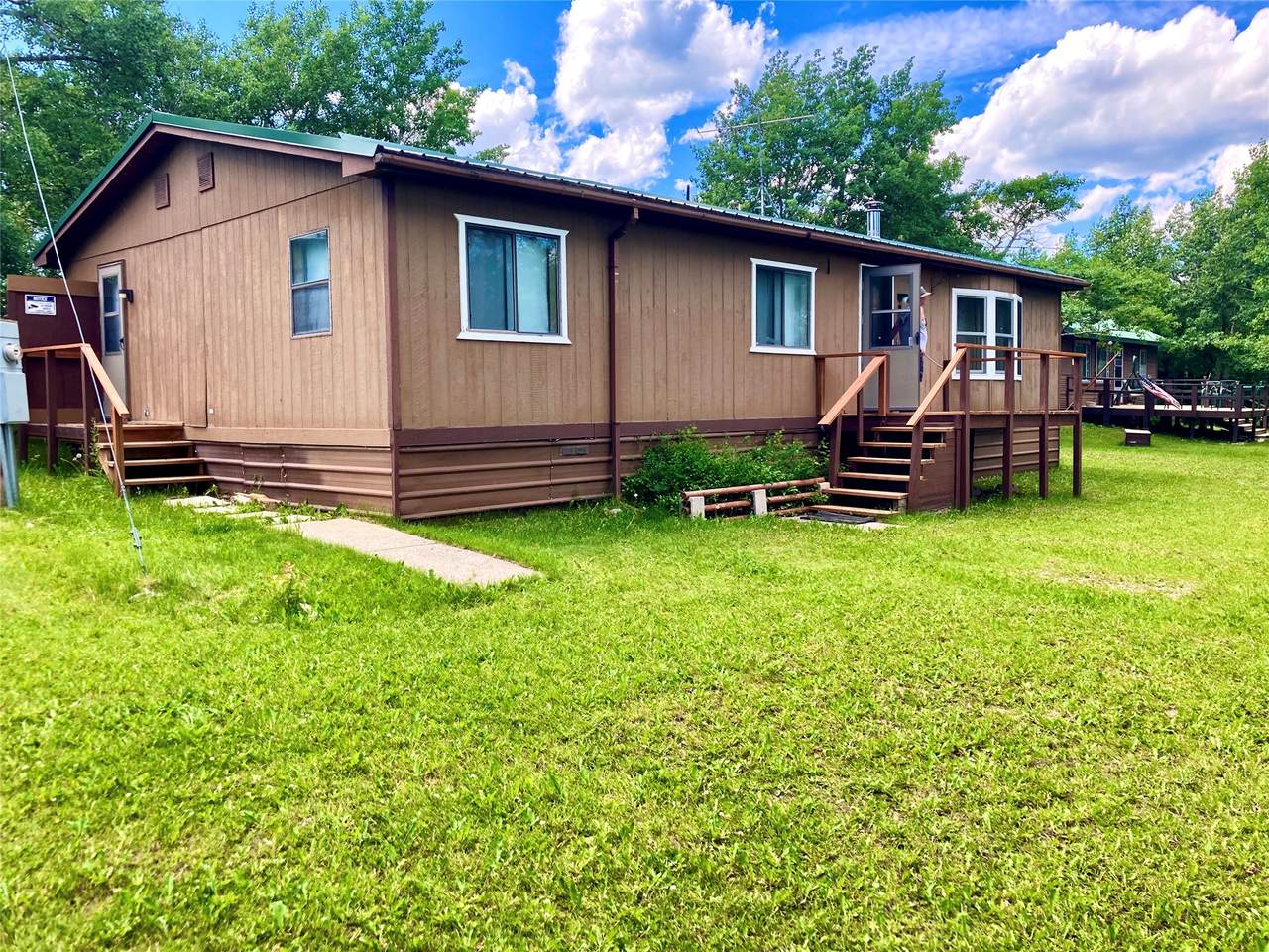 28 Shore Road - Photo 1