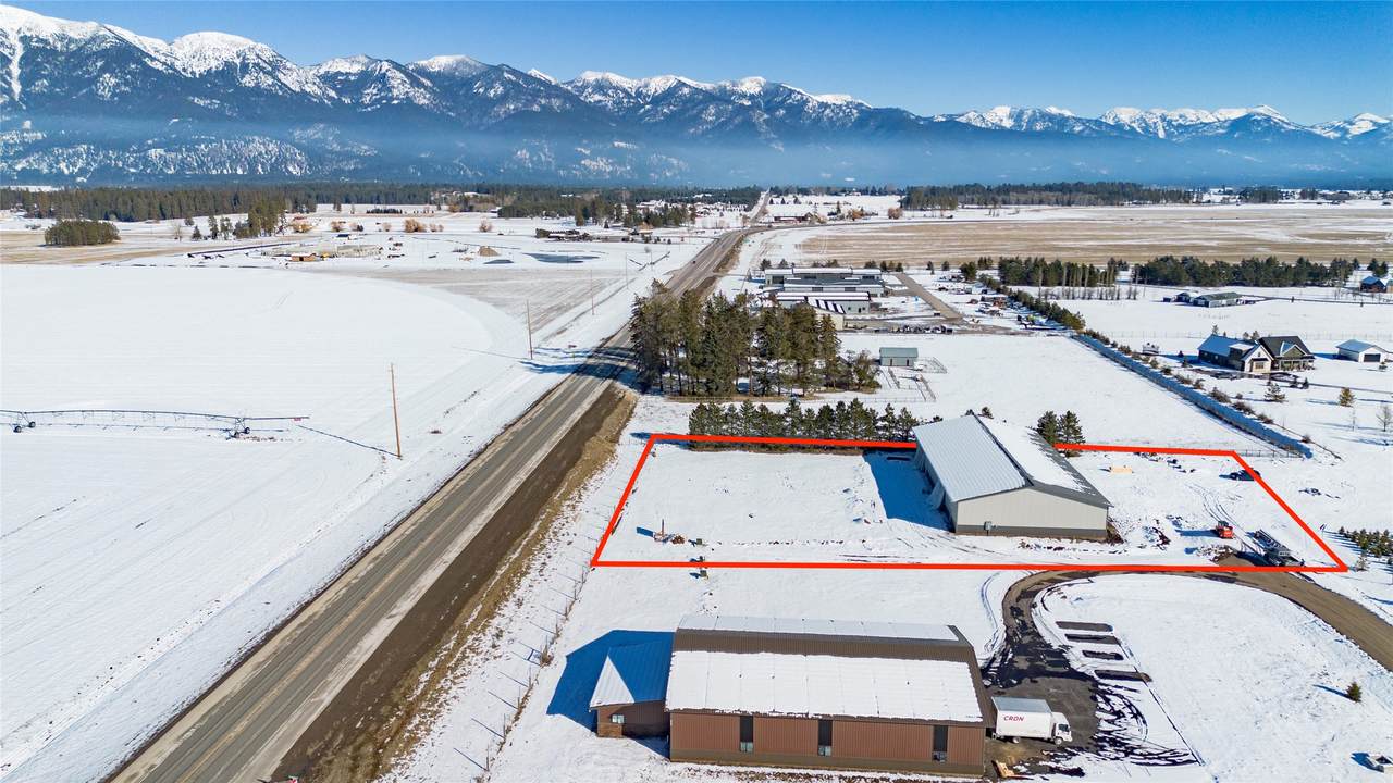 1113 Custer Avenue - Photo 1