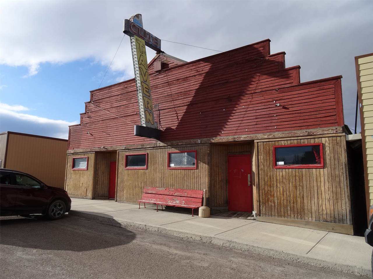 19 Main Street - Photo 1