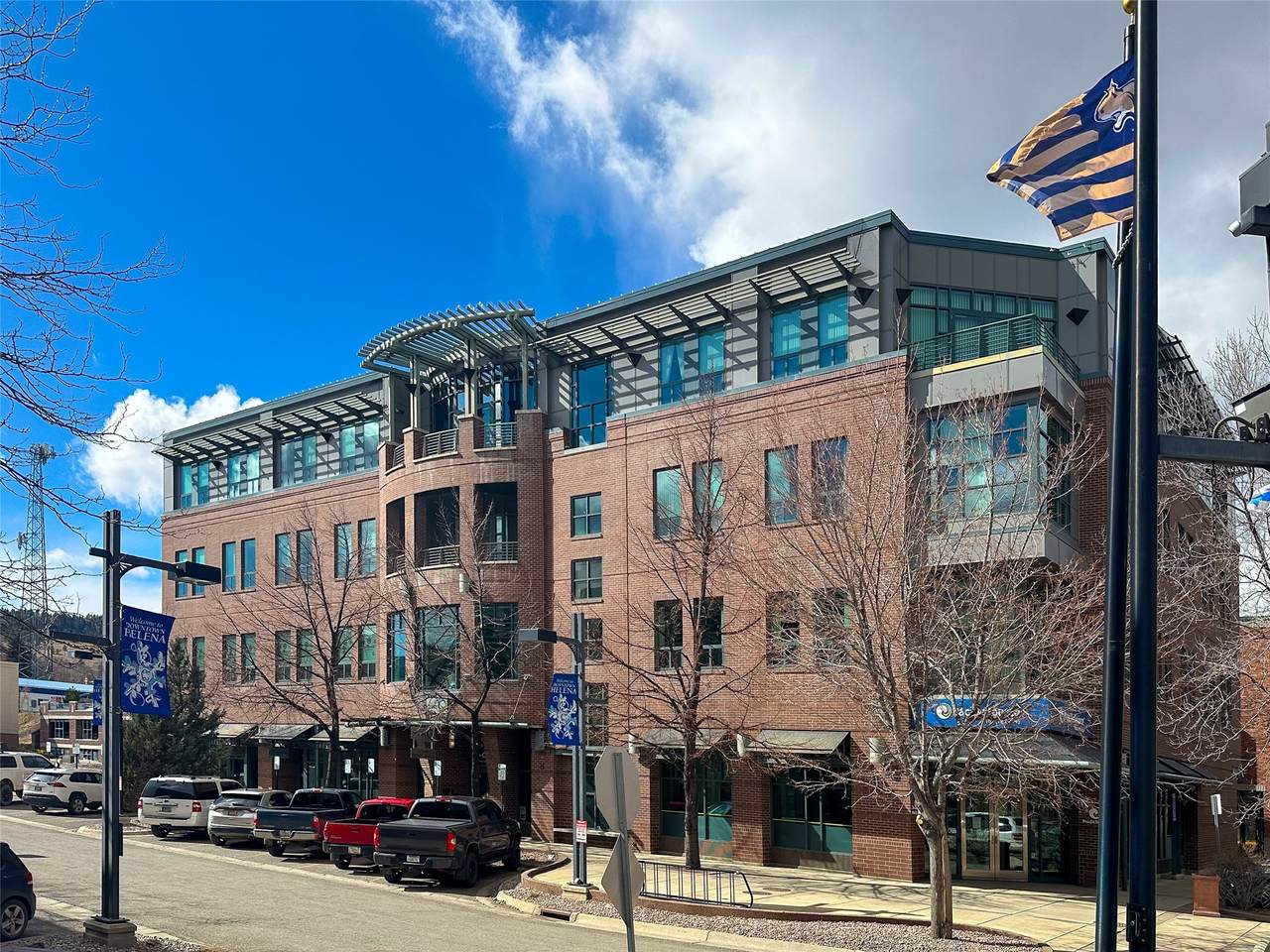 828 Great Northern Boulevard - Photo 1