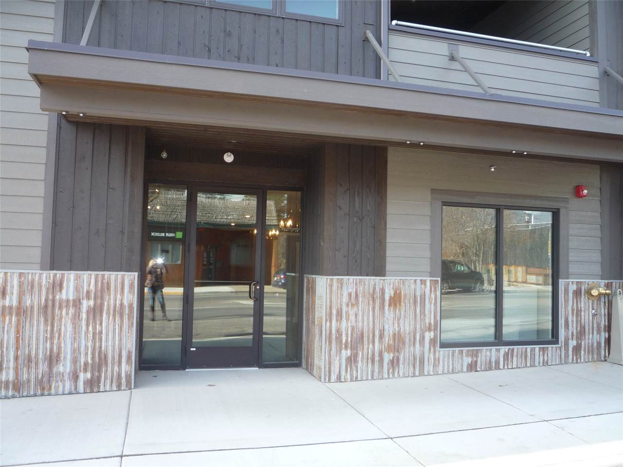 638 Nucleus Avenue - Photo 1