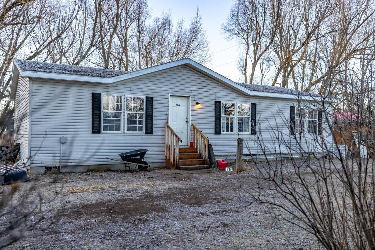 100 Lynnewood Drive - Photo 1