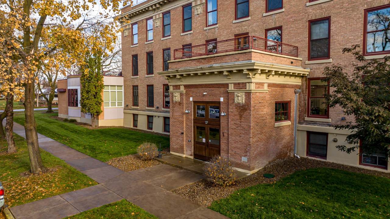723 5th Avenue - Photo 1