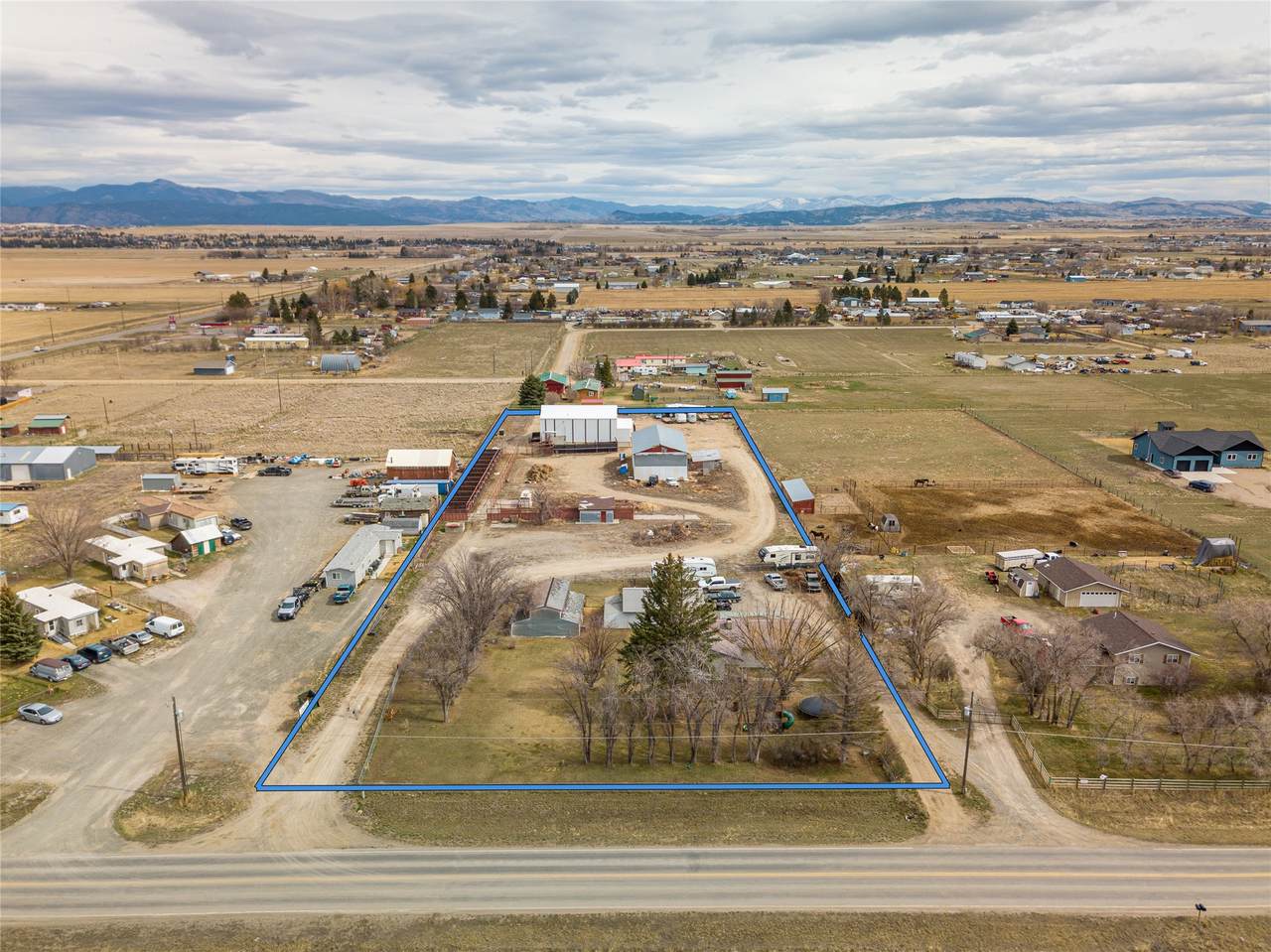 3831 Wylie Drive - Photo 1