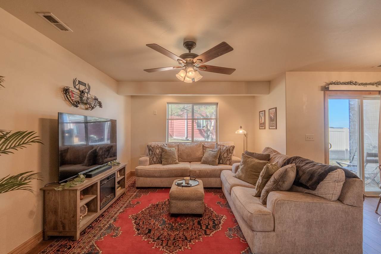 3217 Cabernet Drive - Photo 1