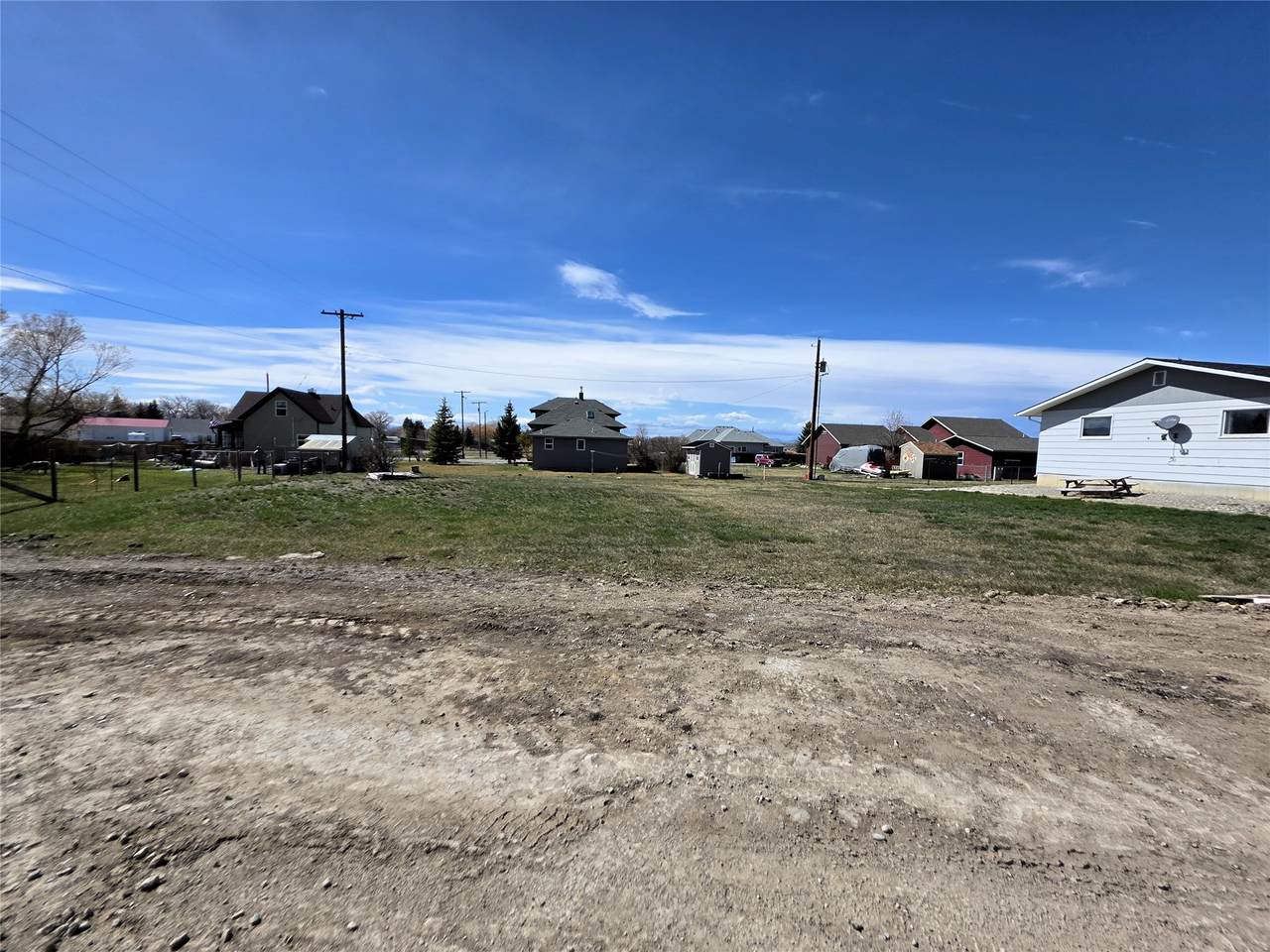 202 Rice Avenue - Photo 1