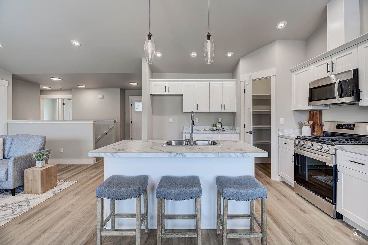 262 Stirling Loop - Photo 1