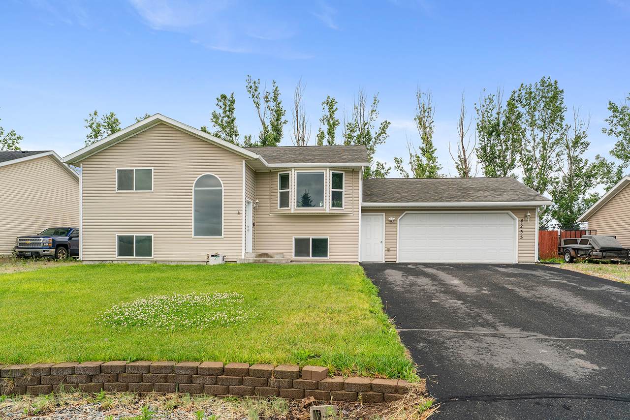 4233 Kendall Road - Photo 1
