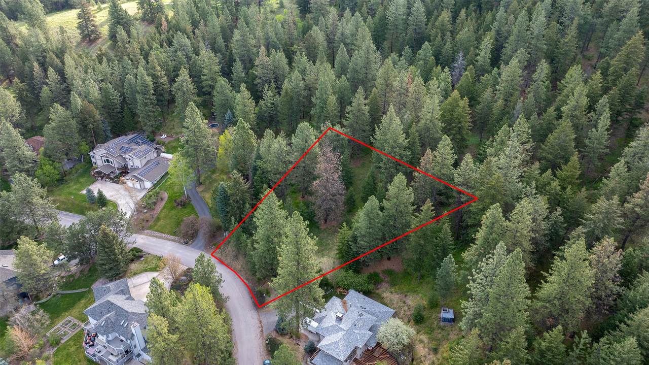 7423 Highline Court - Photo 1