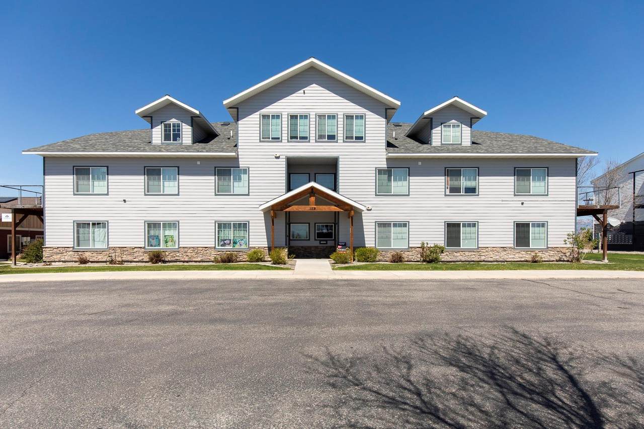 129 Village Drive - Photo 1