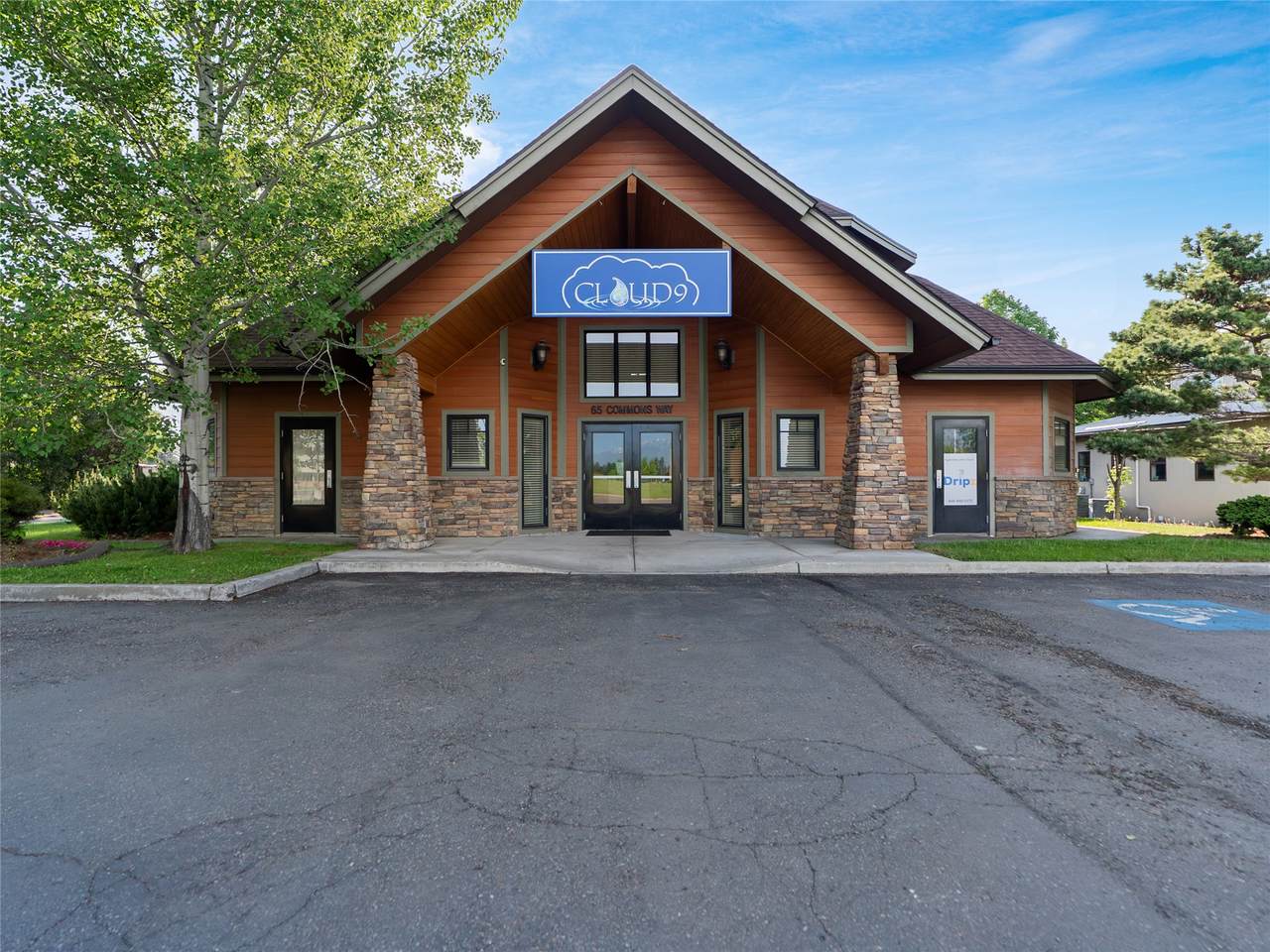 65 Commons Way - Photo 1