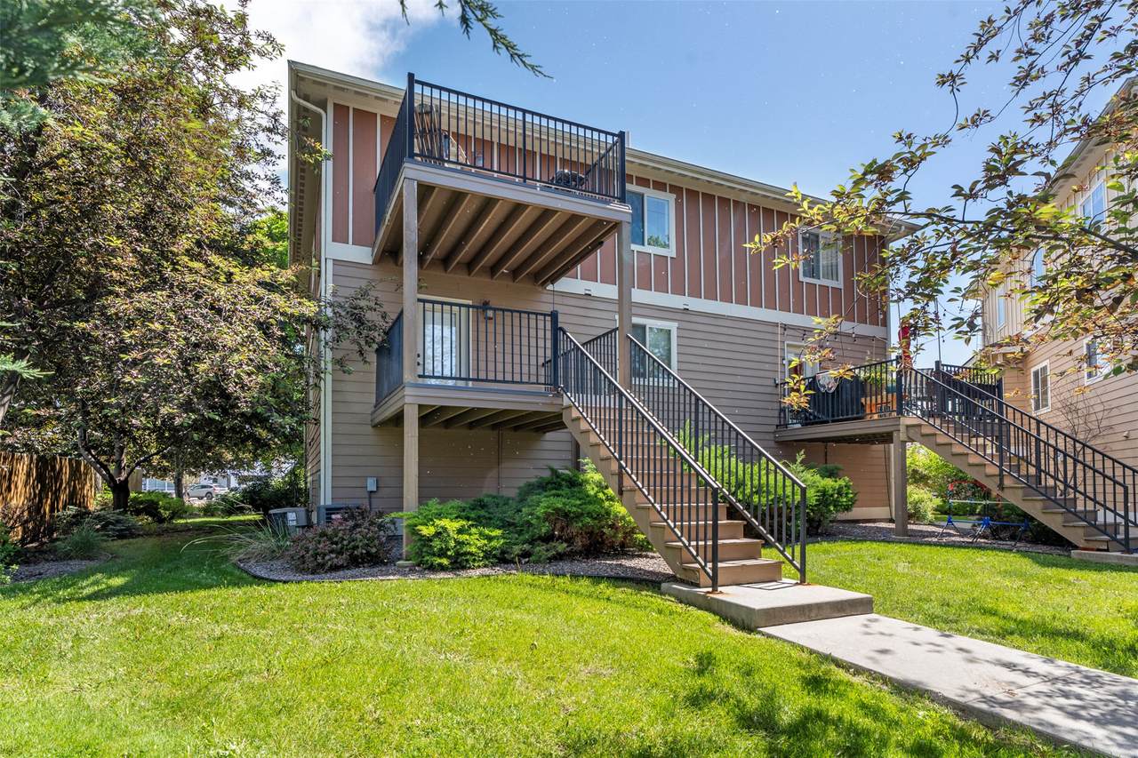 1105 Stephens Avenue - Photo 1