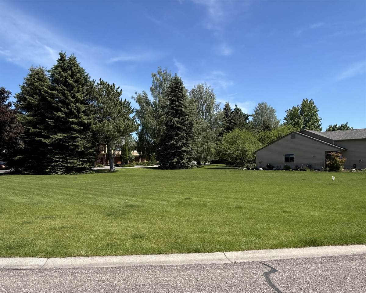 177 & 178 Fairway Boulevard - Photo 1