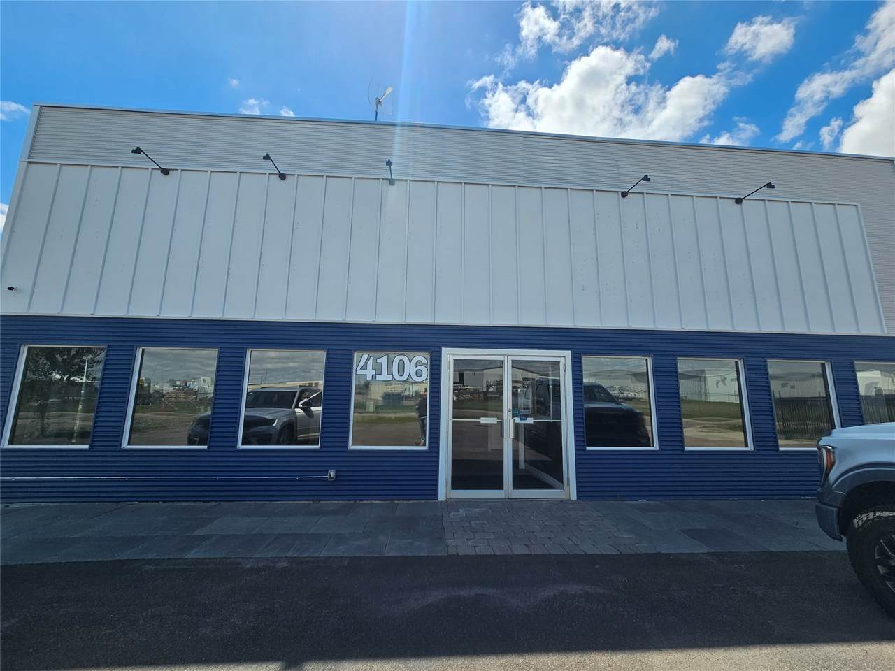 4106 Star Boulevard - Photo 1