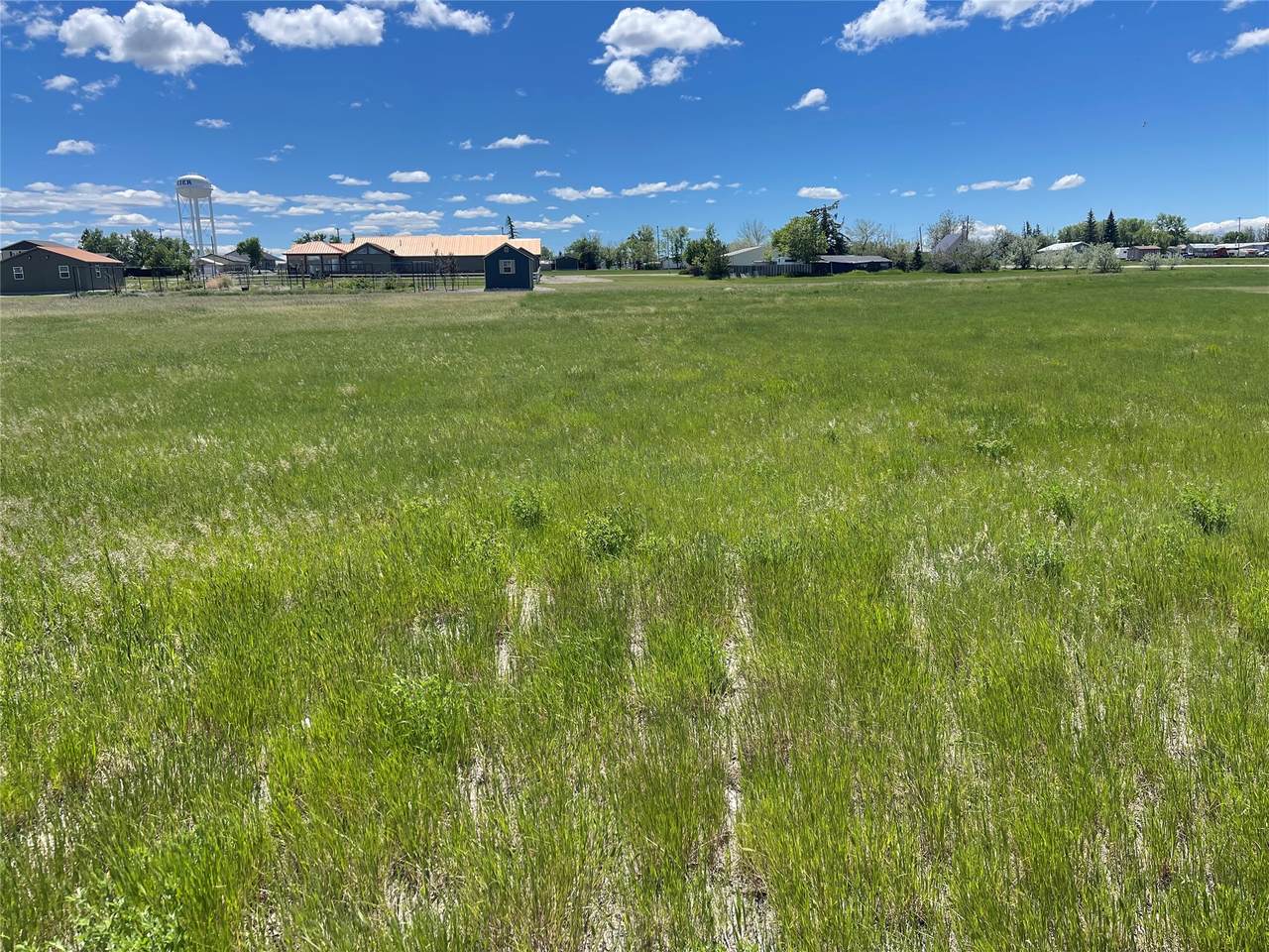 820 Teton Avenue - Photo 1