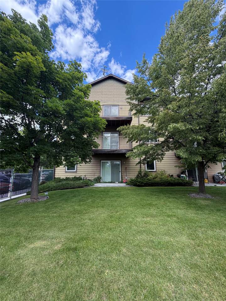 530 Burton Street - Photo 1