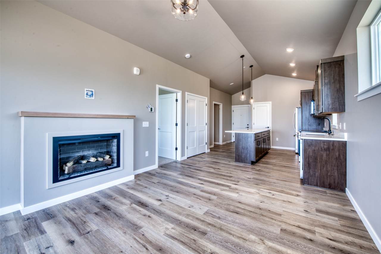 159 Canyon Falls Way - Photo 1