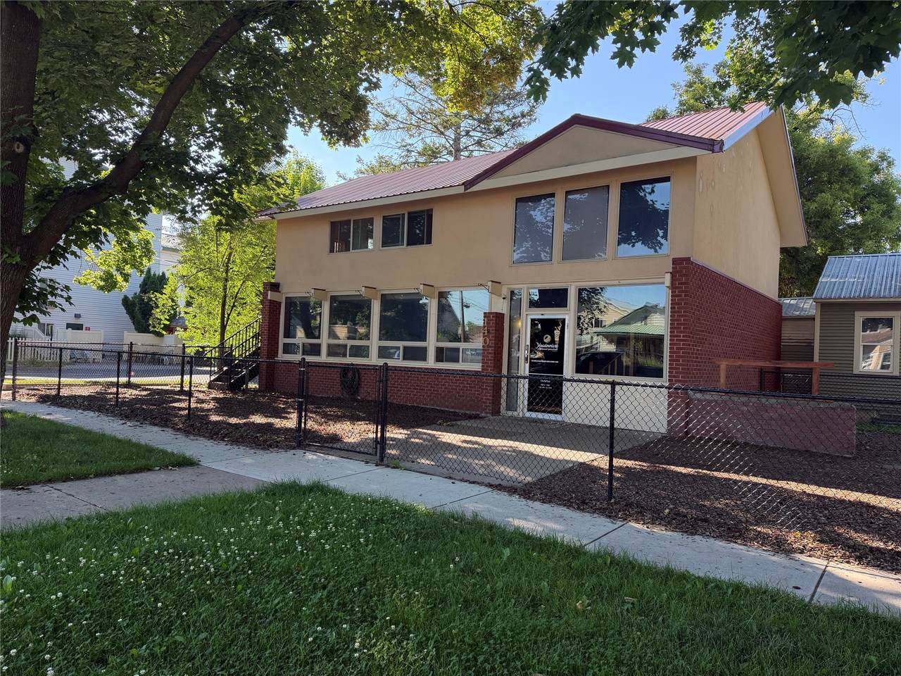 140 5th Street - Photo 1