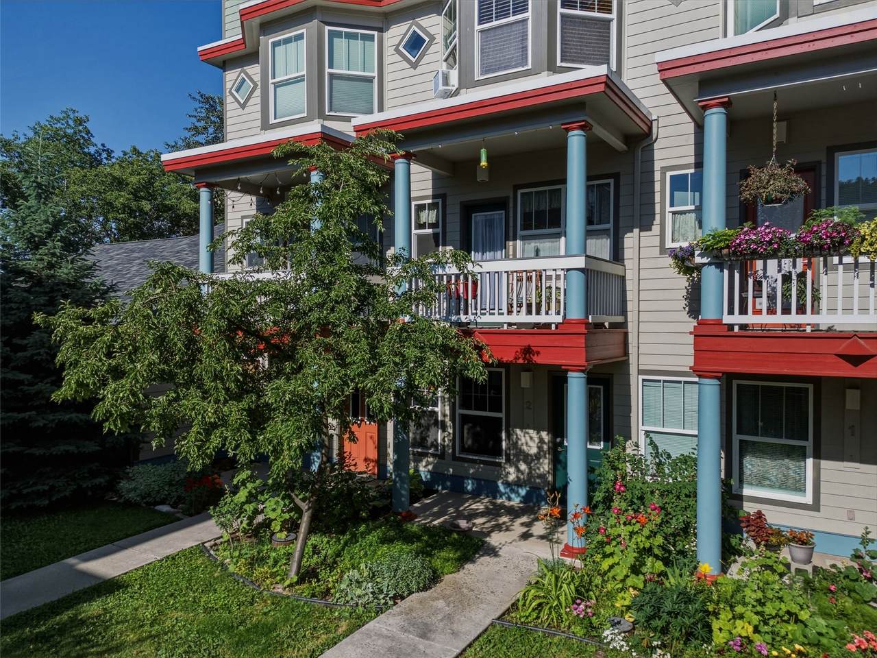 1401 Cedar Street - Photo 1