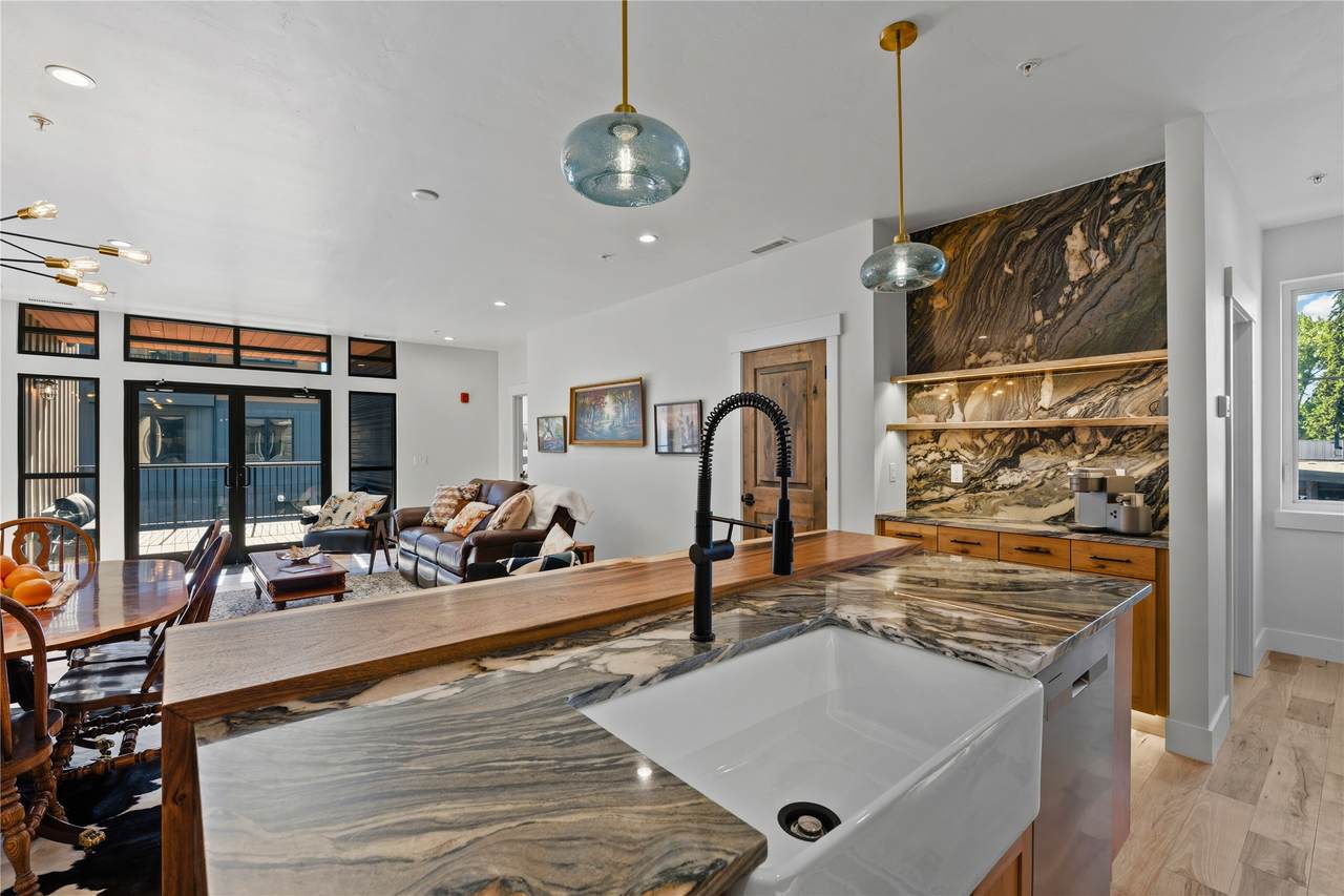 331 Baker Avenue - Photo 1