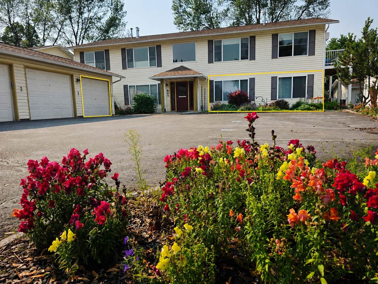 807 Pattee Creek Drive - Photo 1