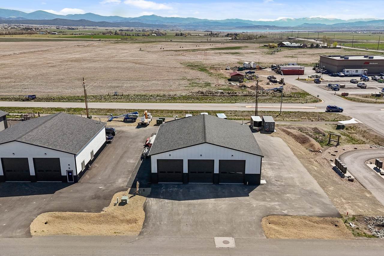 7535 Roughsawn Drive - Photo 1