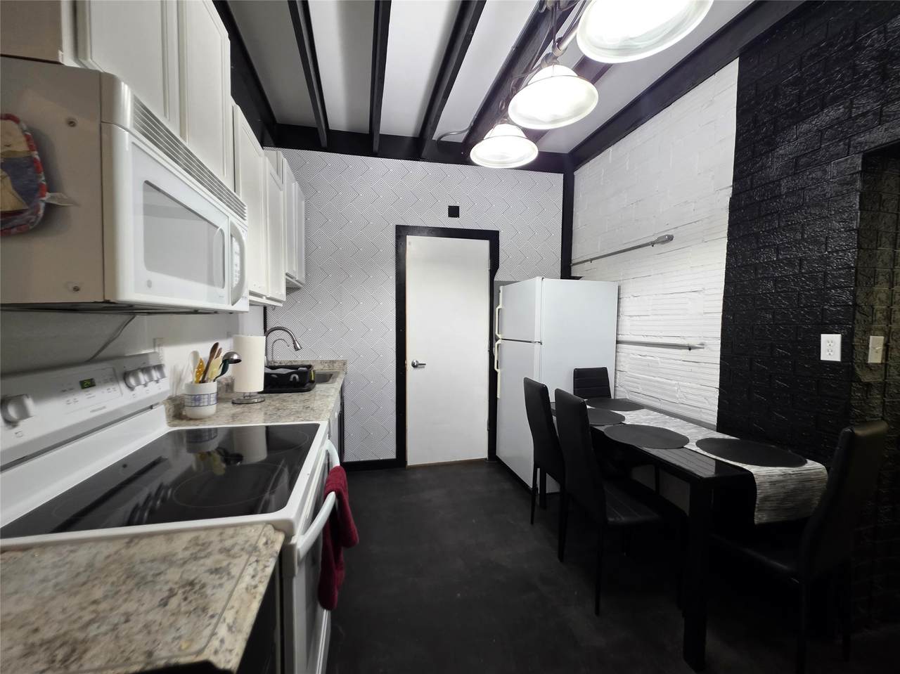 34 2nd Street - Photo 1