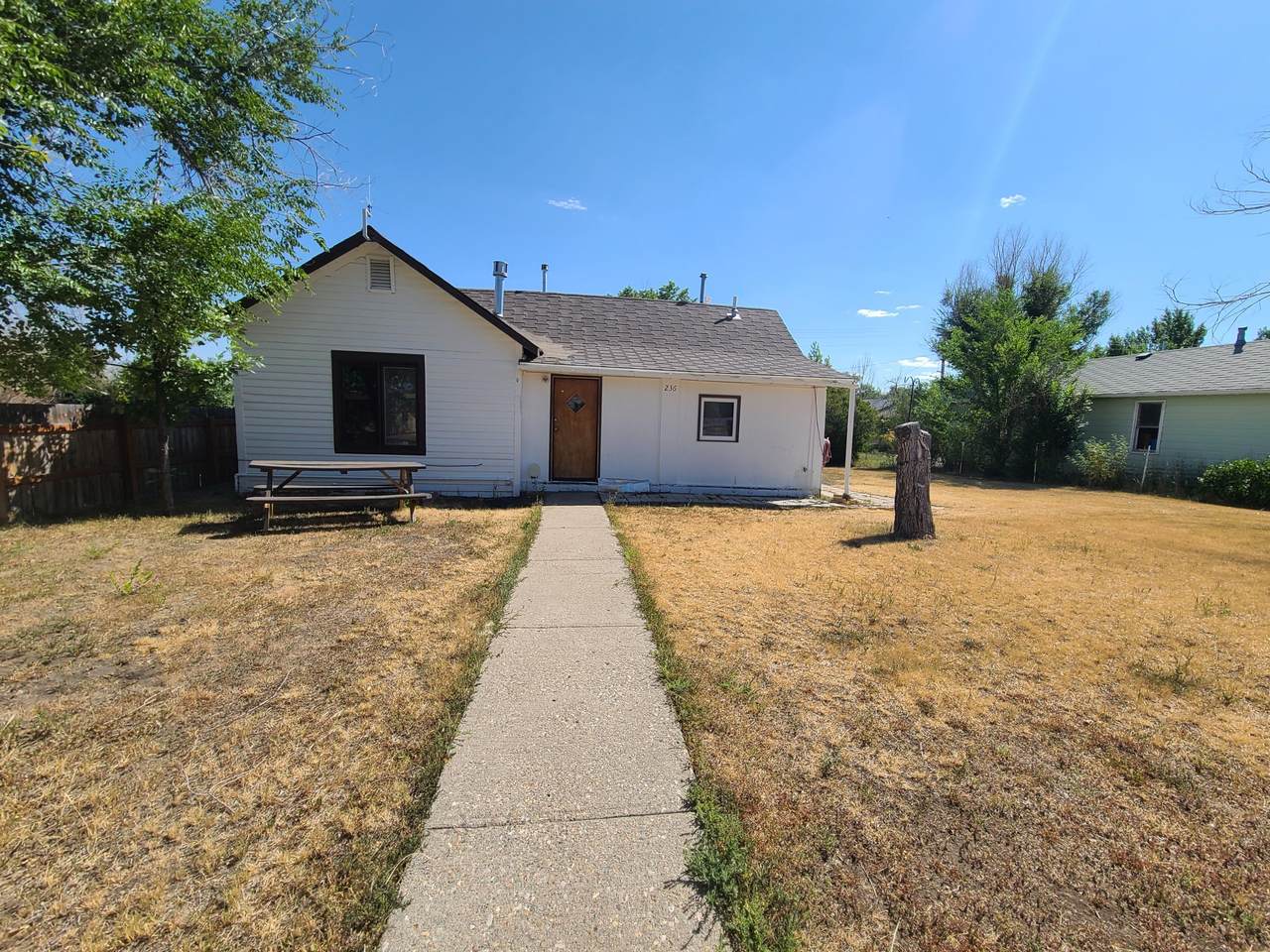 236 10th Avenue - Photo 1