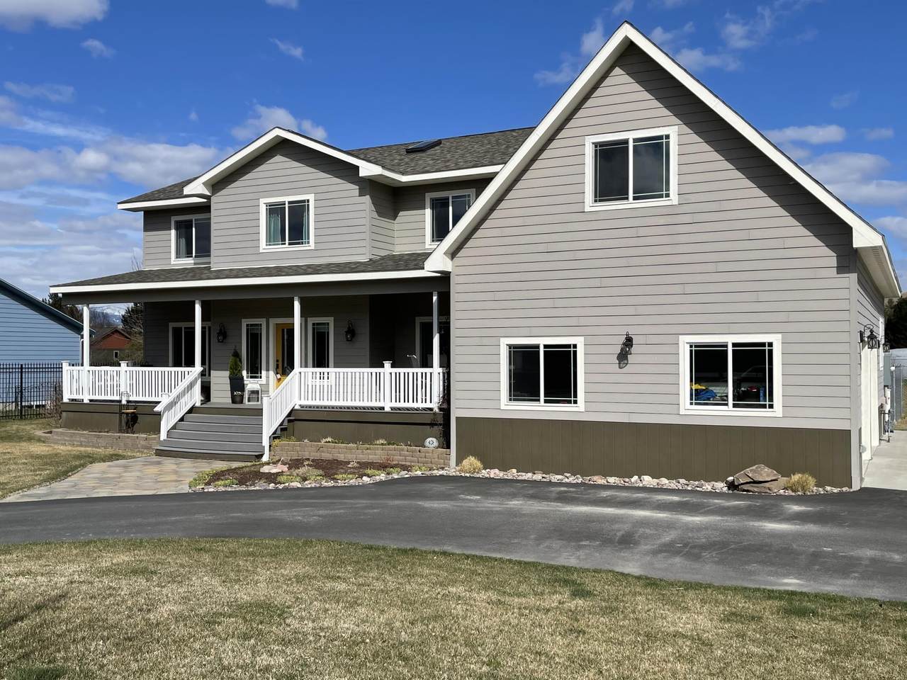 3026 Catherine Court - Photo 1