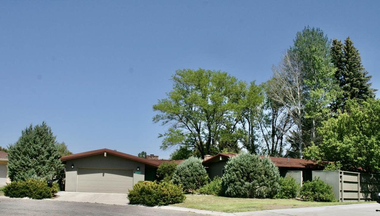 2209 Grape Court - Photo 1