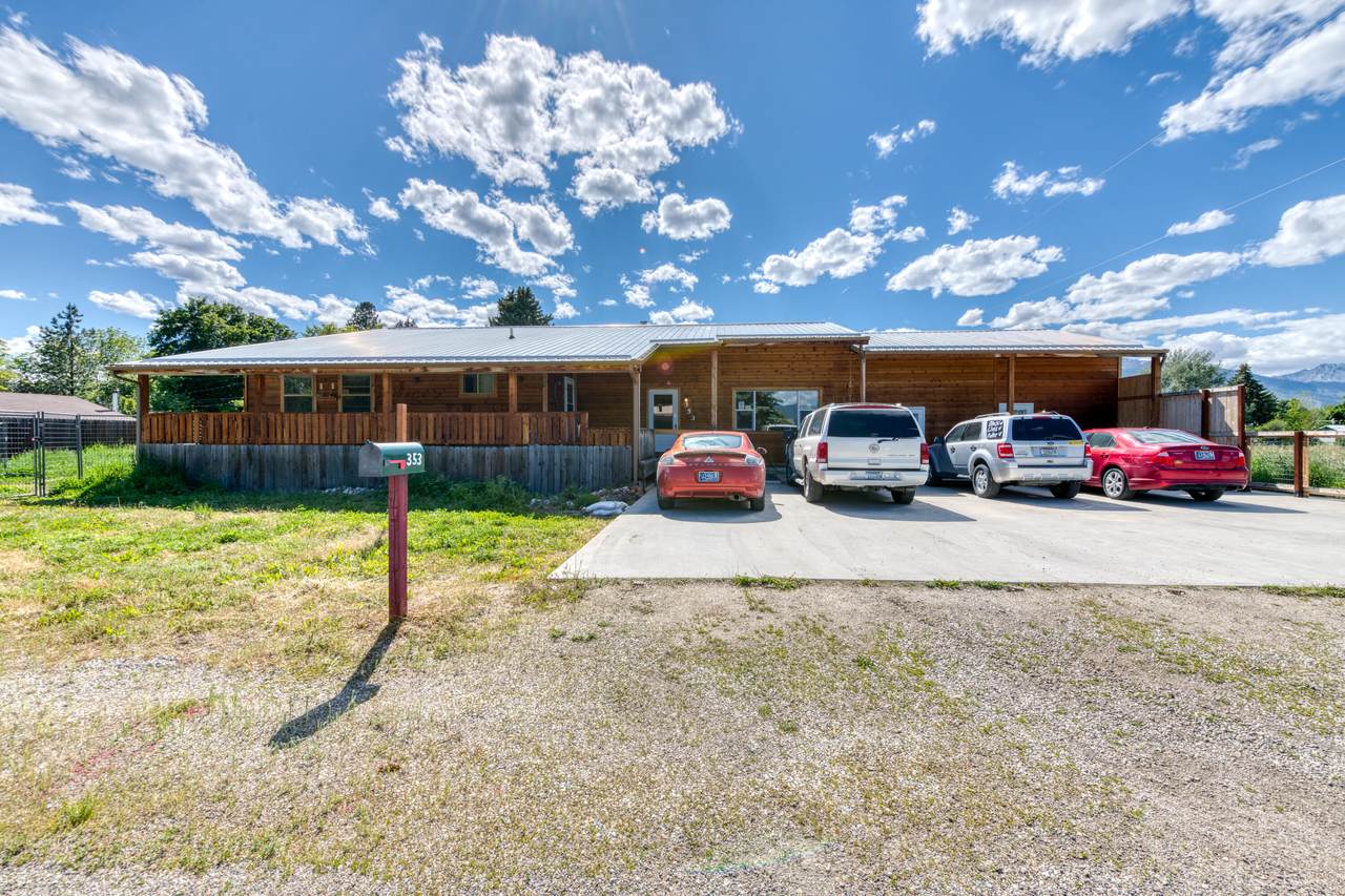 353 Winkler Lane - Photo 1