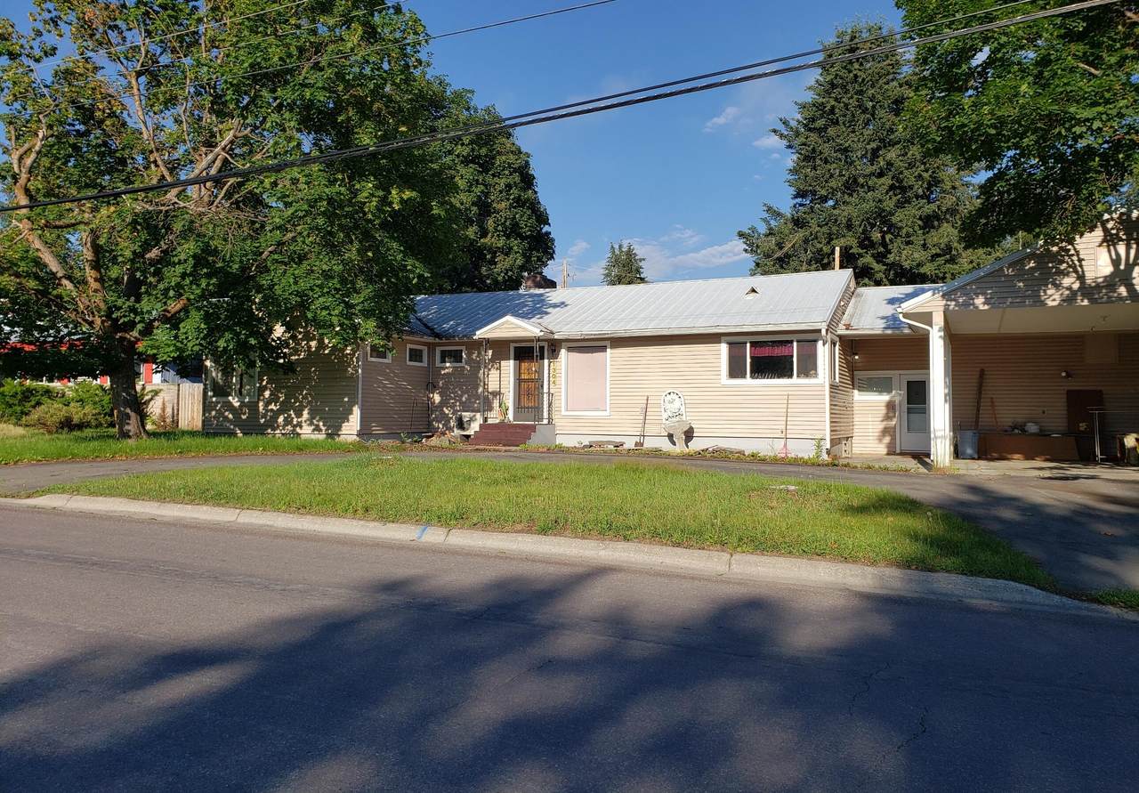 1304 Main Avenue - Photo 1