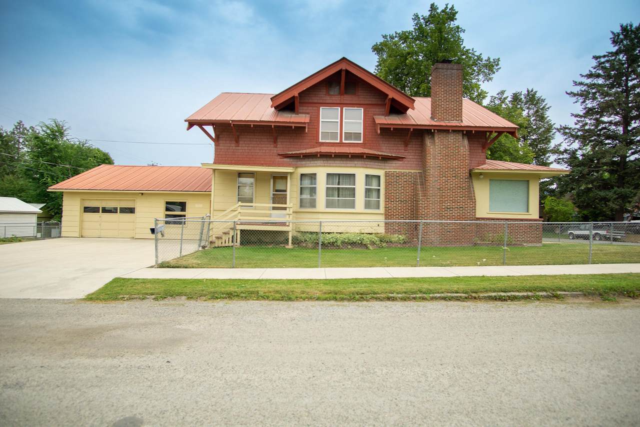 412 1st Avenue - Photo 1