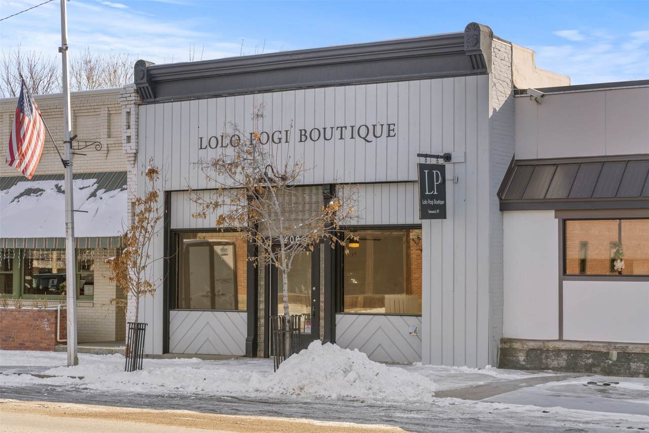 406 Broadway Street - Photo 1