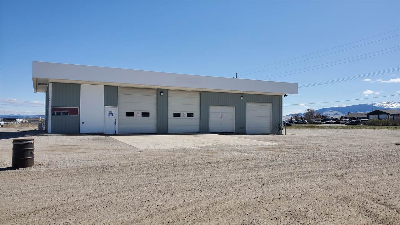 3001 L Drive - Photo 1