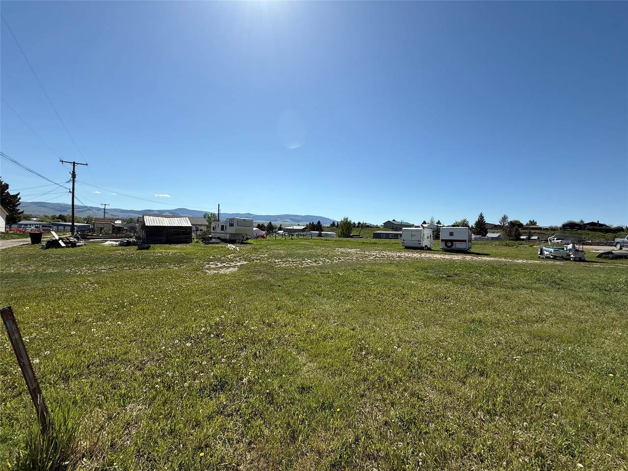 419 Oregon Street - Photo 1